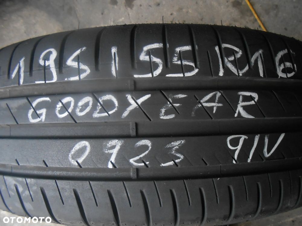 OPONY 195/55R16 GOODYEAR EFFICIENT GRIP PERFORMANCE DOT 0923 / 3922 6.9MM - 2