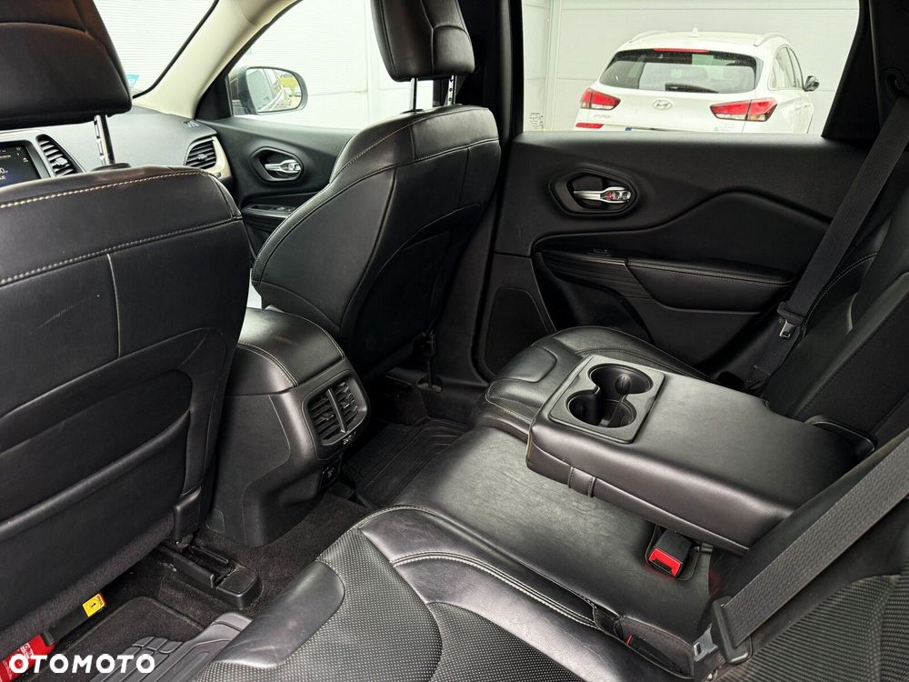 Jeep Cherokee 2.0 MJD Active Drive I Limited - 28
