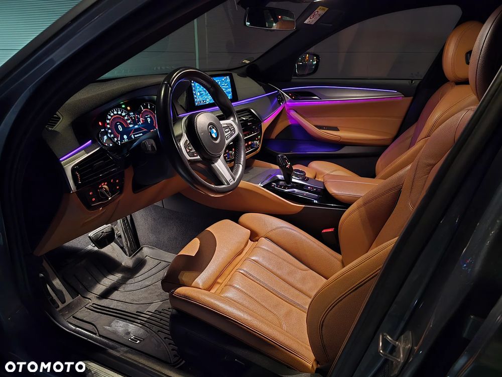 BMW Seria 5 520d - 6