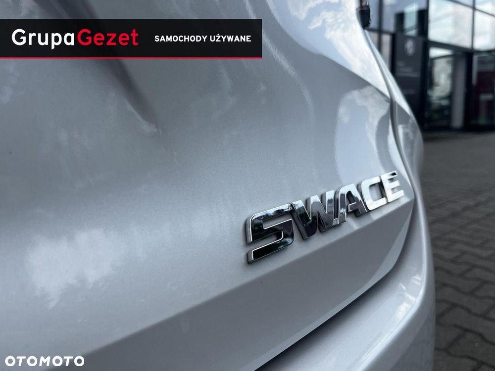 Suzuki Swace 1.8 Hybrid Premium Plus CVT - 21