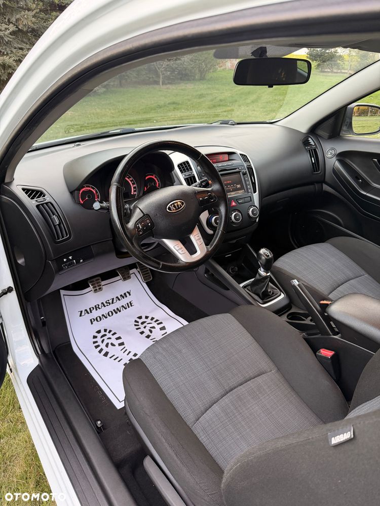 Kia ProCeed 1.4 CVVT Edition 7 - 21