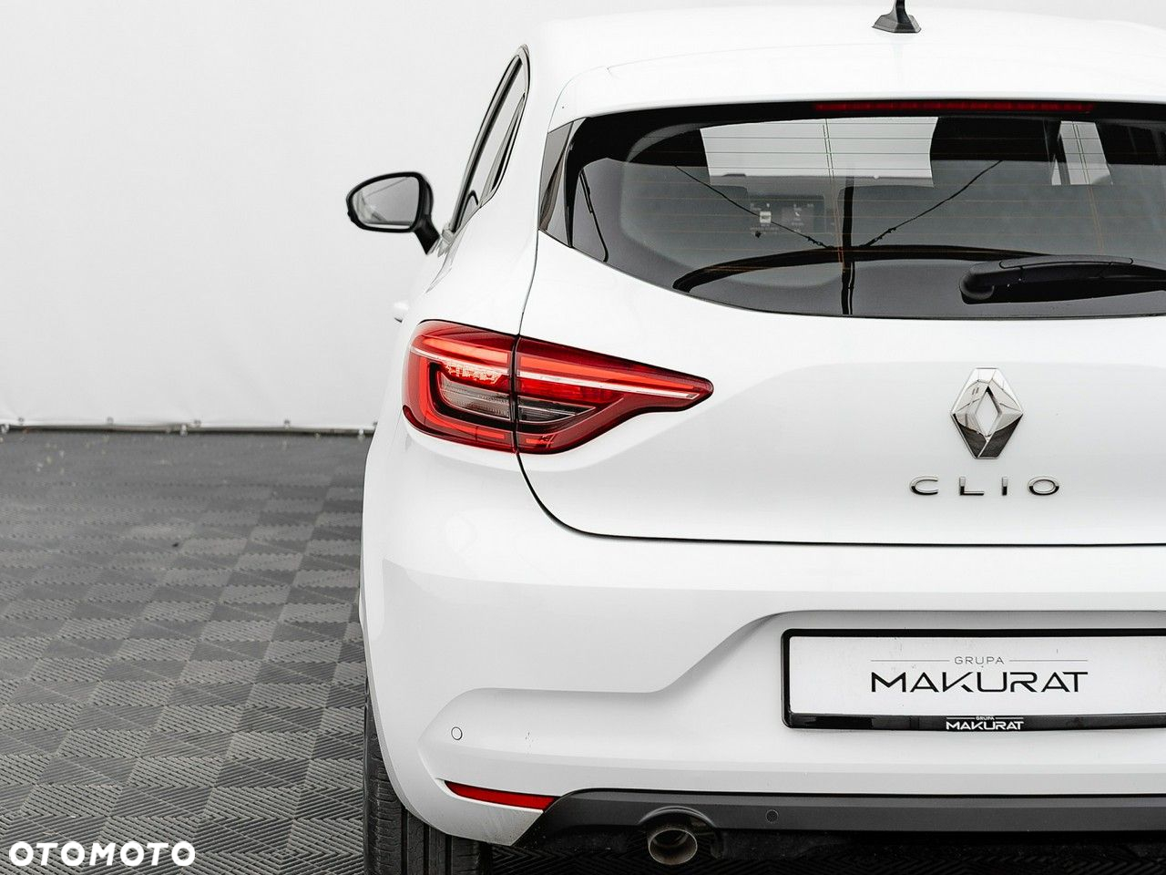 Renault Clio 1.0 TCe Equilibre - 12