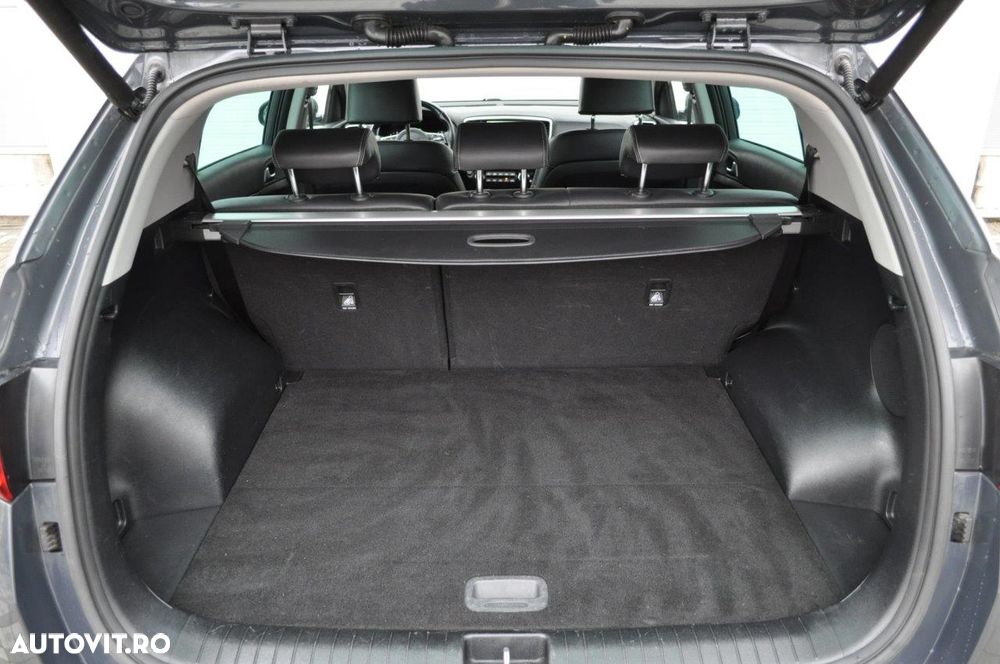 Kia Sportage 2.0 CRDI 184 AWD Aut. Platinum Edition - 38