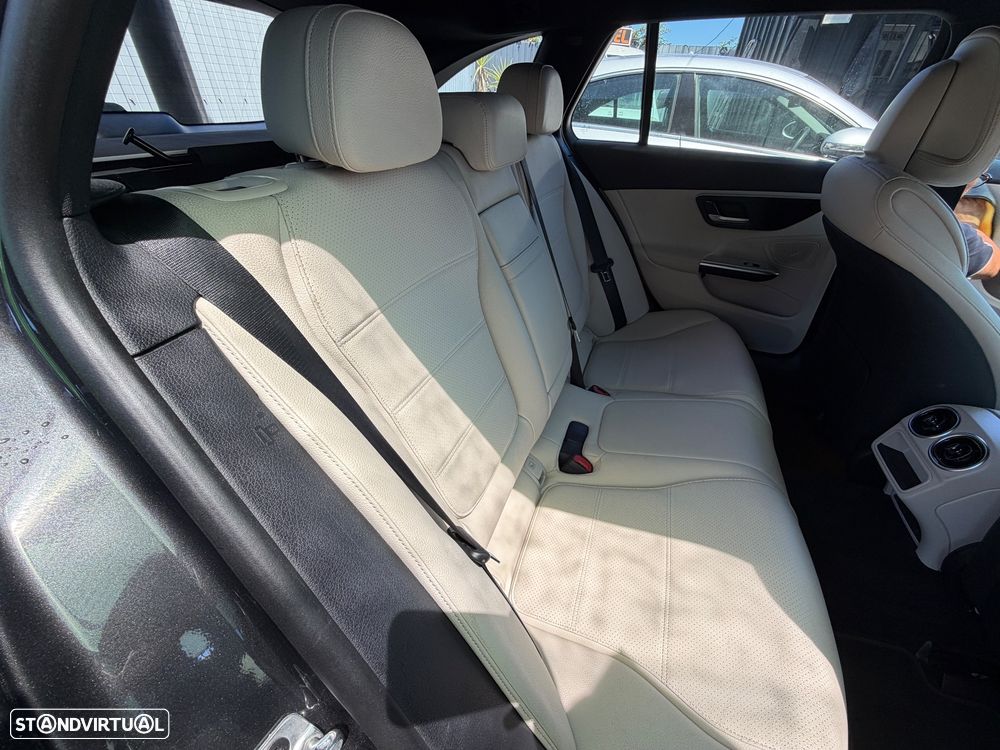 Mercedes-Benz C 300 e Avantgarde - 15