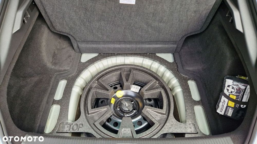 Opel Insignia - 11