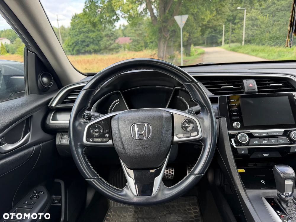 Honda Civic 1.5 T Executive CVT - 21