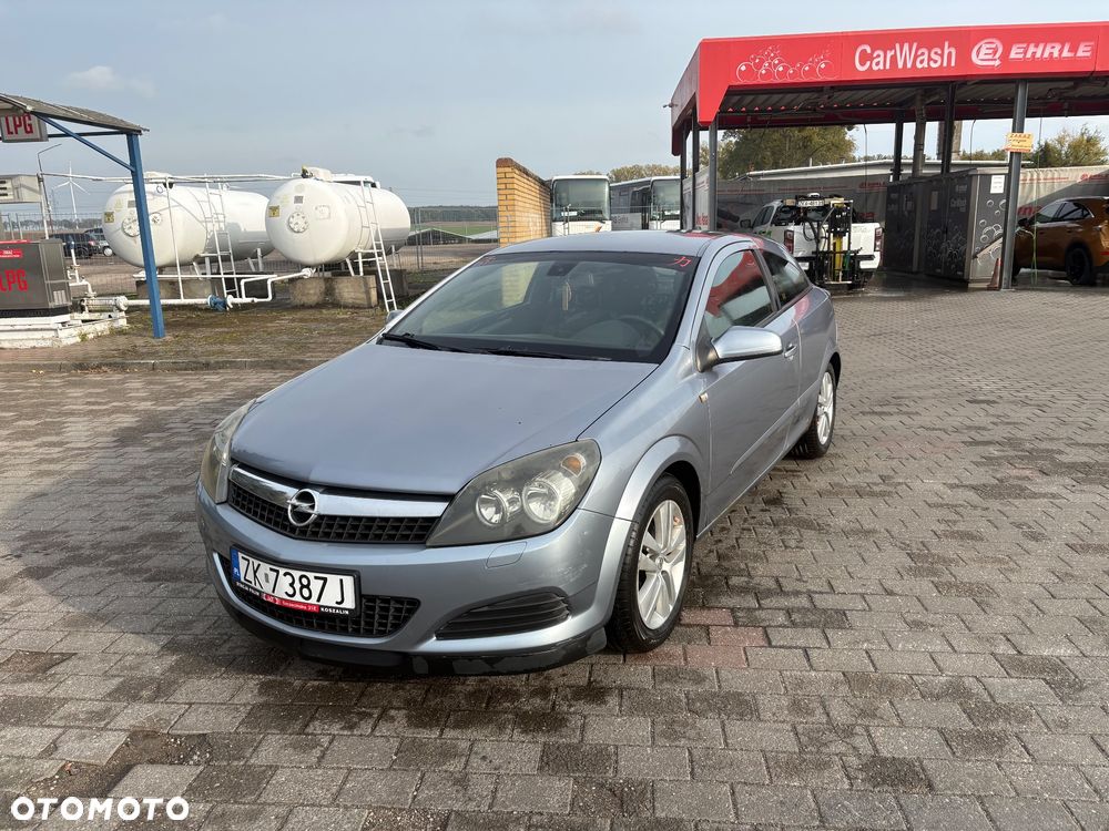 Opel Astra - 1