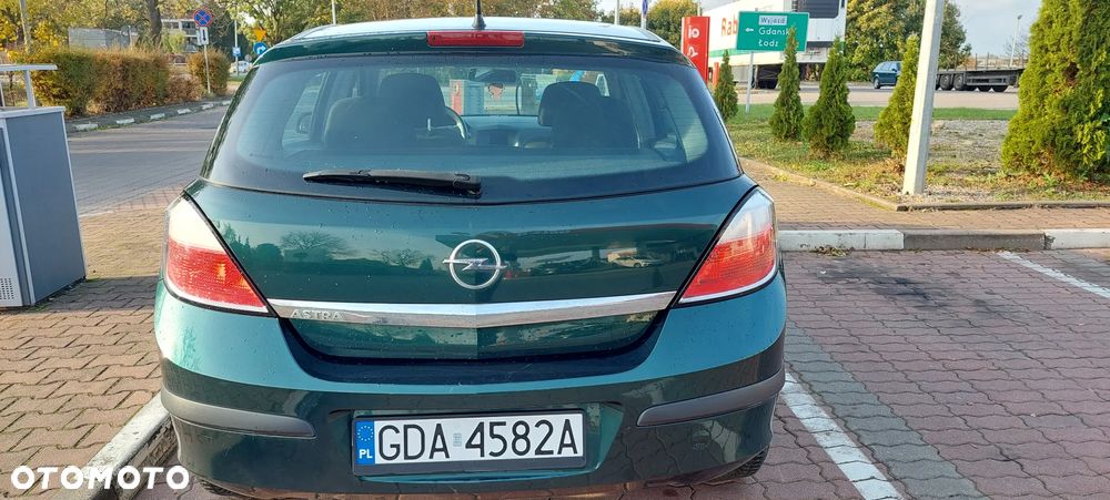 Opel Astra - 4