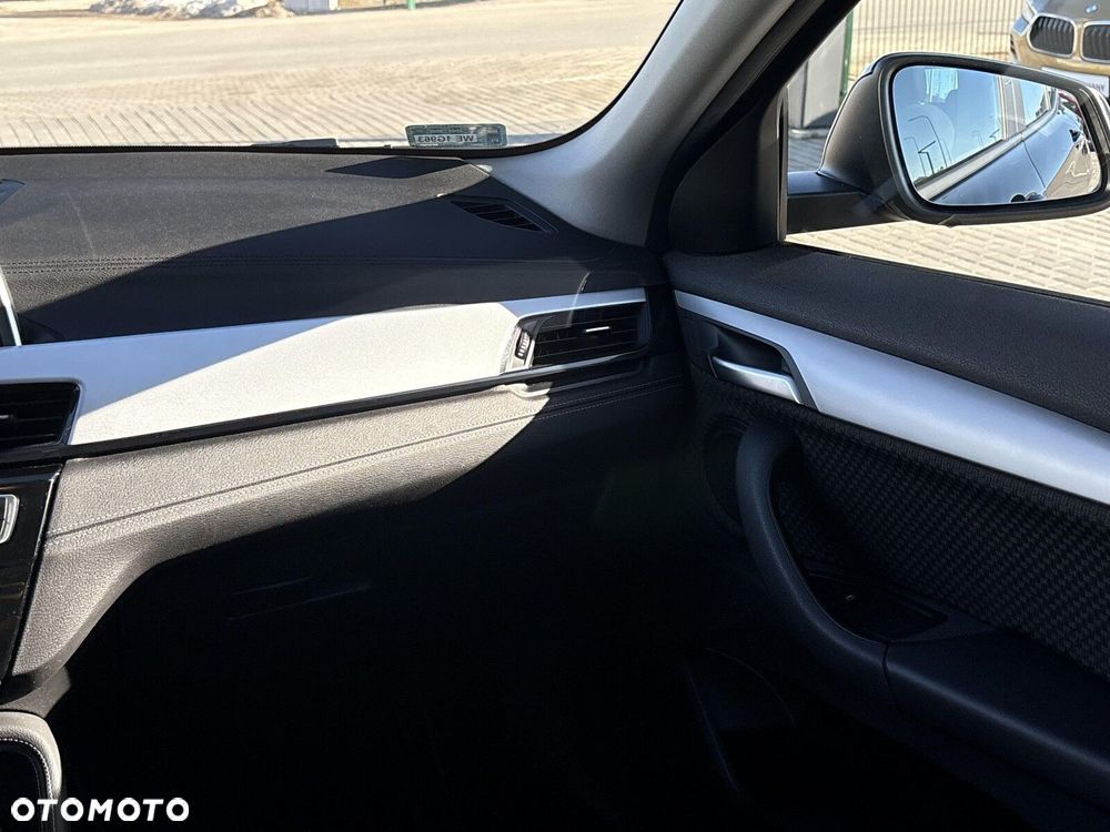 BMW X2 sDrive18i - 12