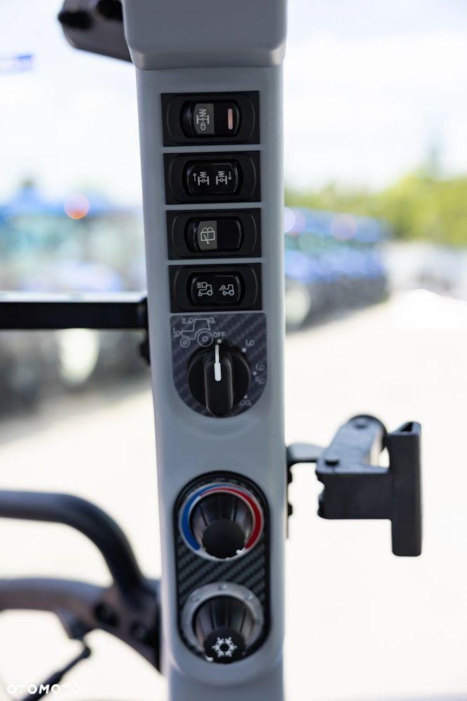 New Holland T5.100 ELECTROCOMMAND - 16
