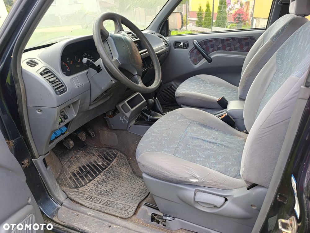 Ford Maverick 2.4 GLS - 6