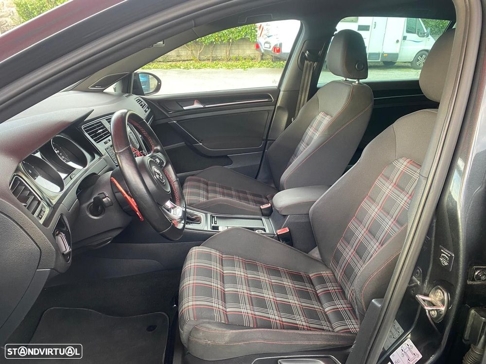 VW Golf 2.0 TSi GTi DSG Performance - 6