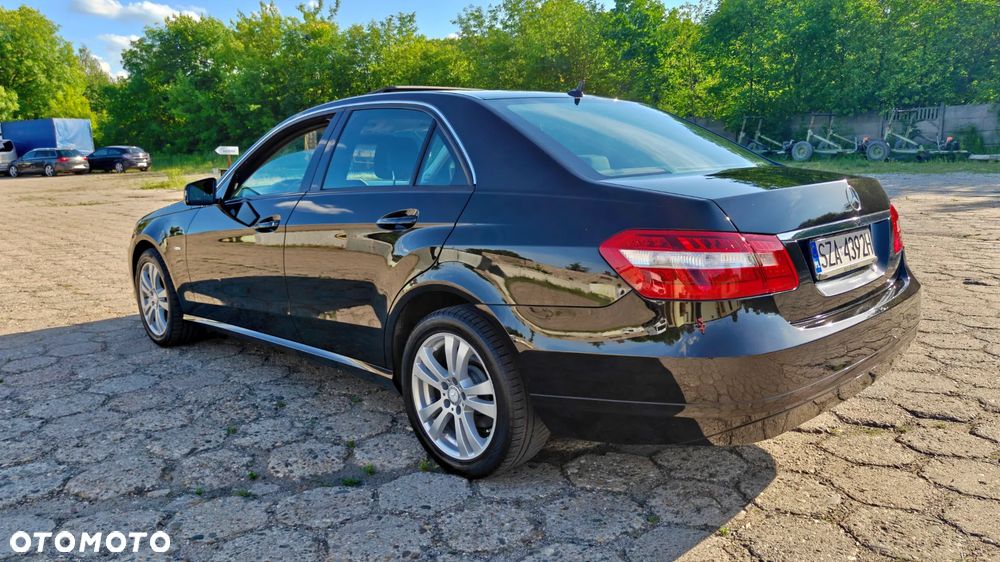 Mercedes-Benz Klasa E 220 CDI 7G-TRONIC - 13