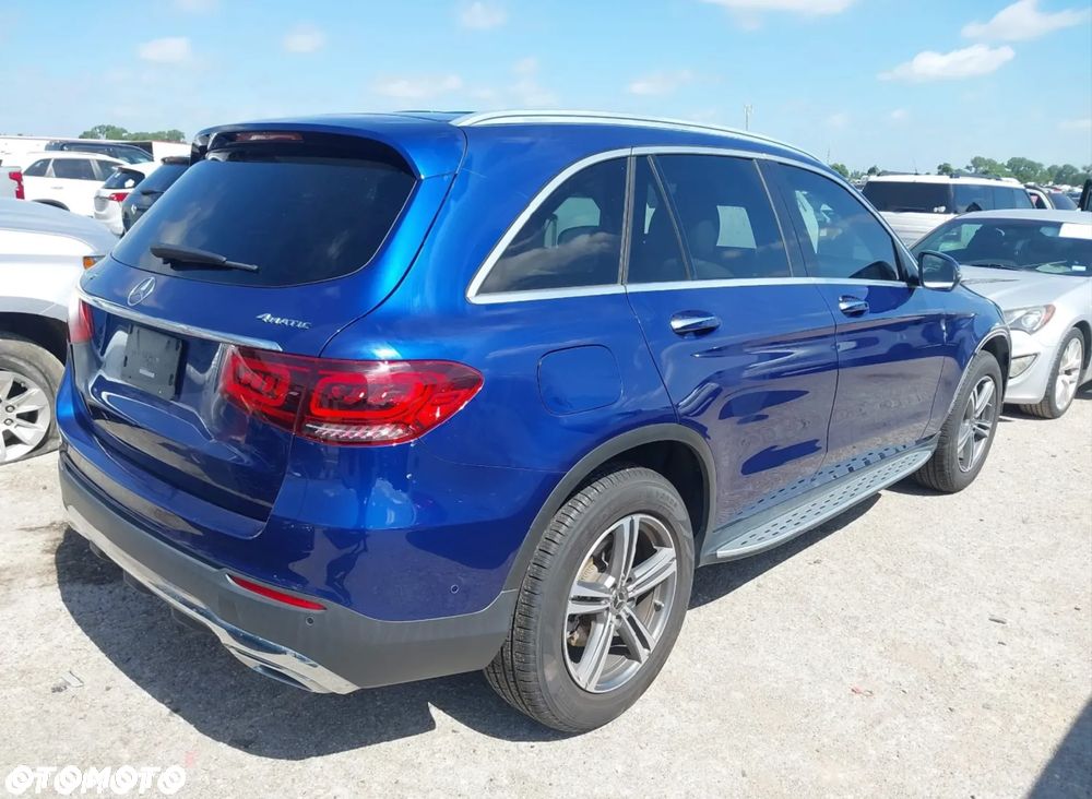 Mercedes-Benz GLC 300 4-Matic - 3