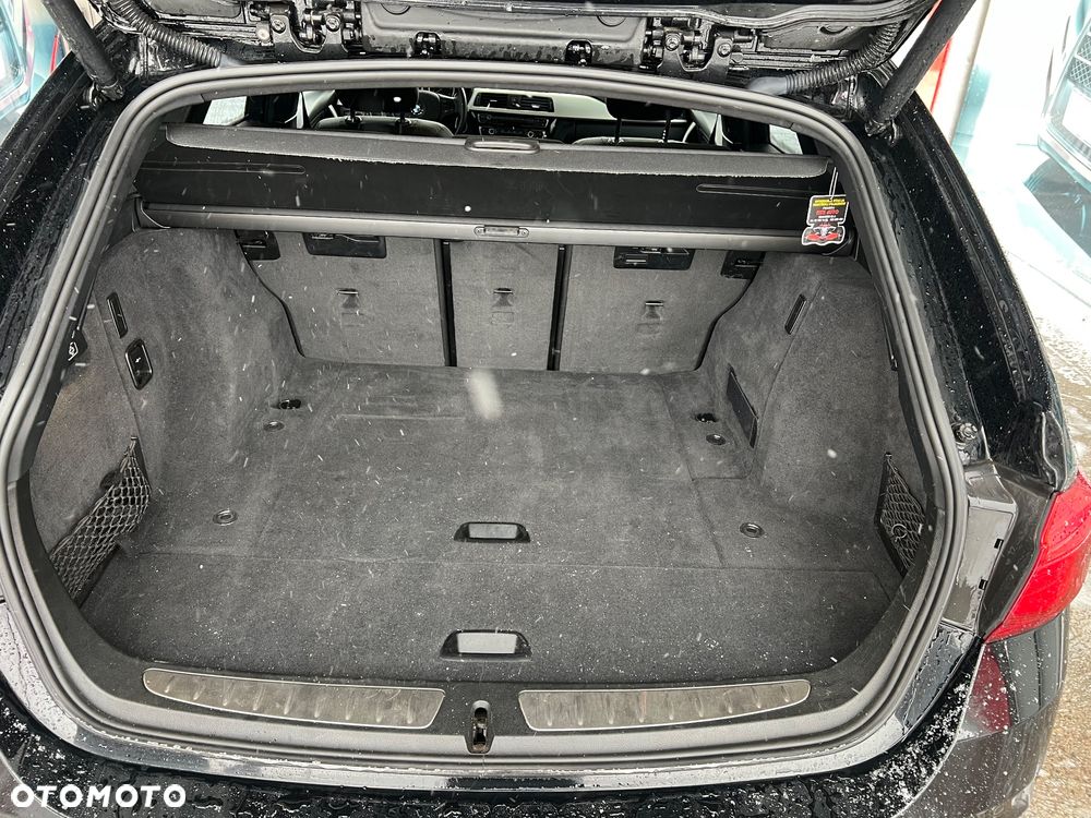 BMW Seria 3 320d xDrive - 7