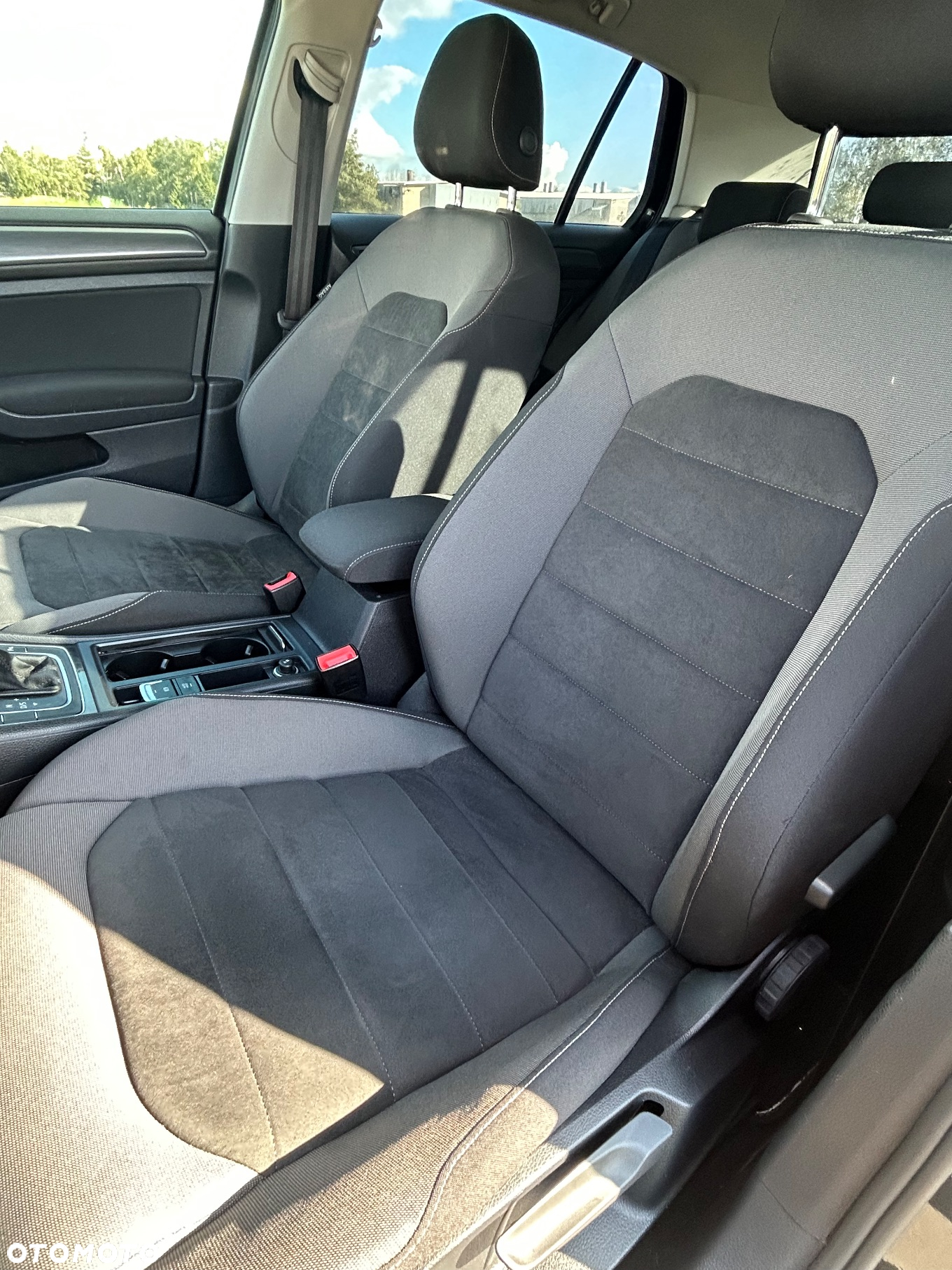 Volkswagen Golf 1.5 TSI ACT OPF BlueMotion DSG Highline - 18