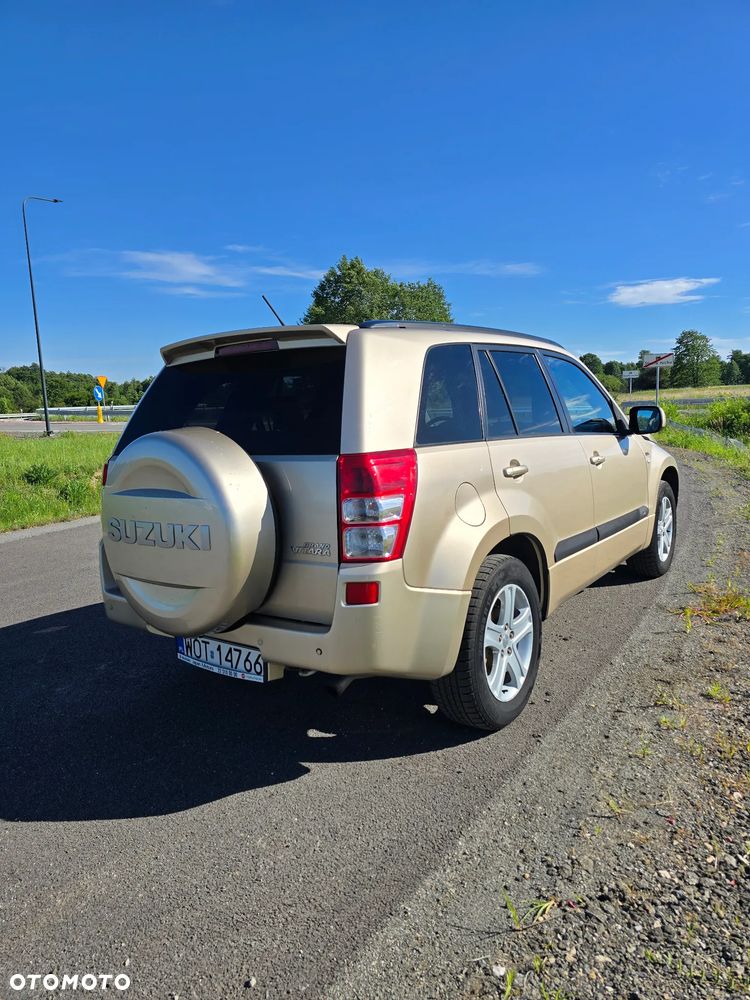 Suzuki Grand Vitara 1.9 DDiS De Luxe - 13
