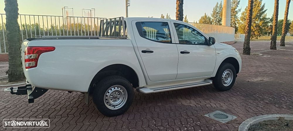 Mitsubishi L200 2.4 DI-D CD Invite 2WD - 7