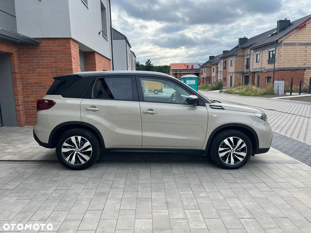 Suzuki Vitara 1.4 Boosterjet mHEV Premium Plus 4WD - 9