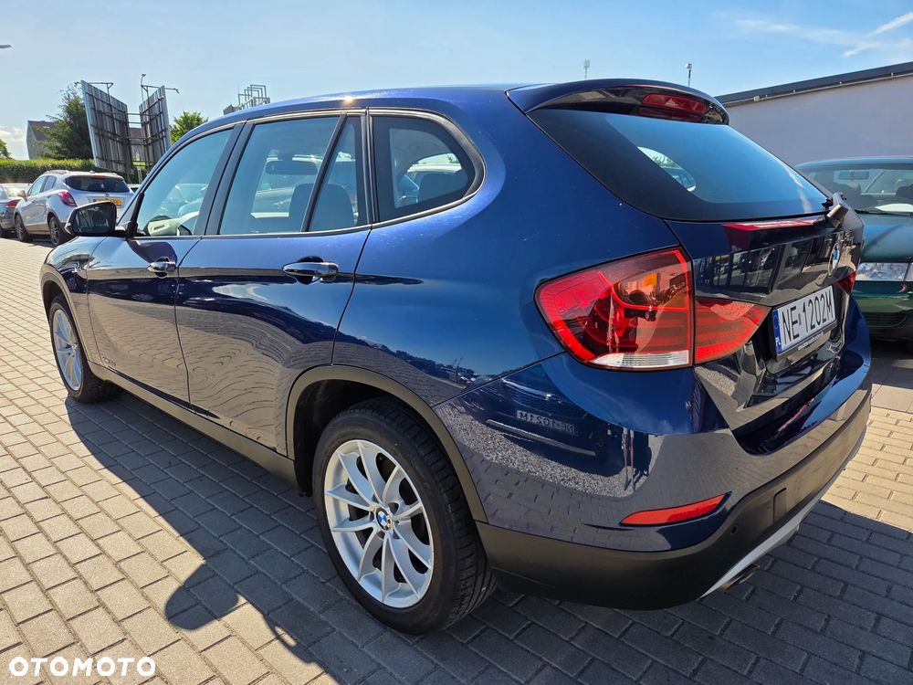 BMW X1 xDrive18d xLine - 4