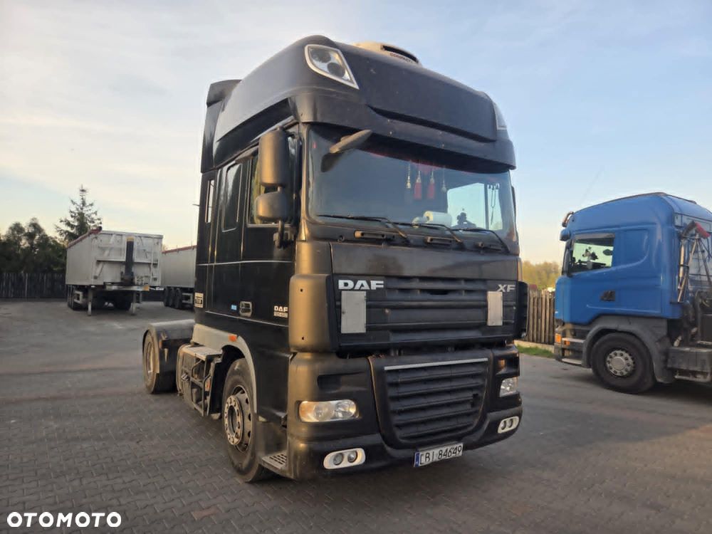 DAF 105 XF LOW DECK - 1