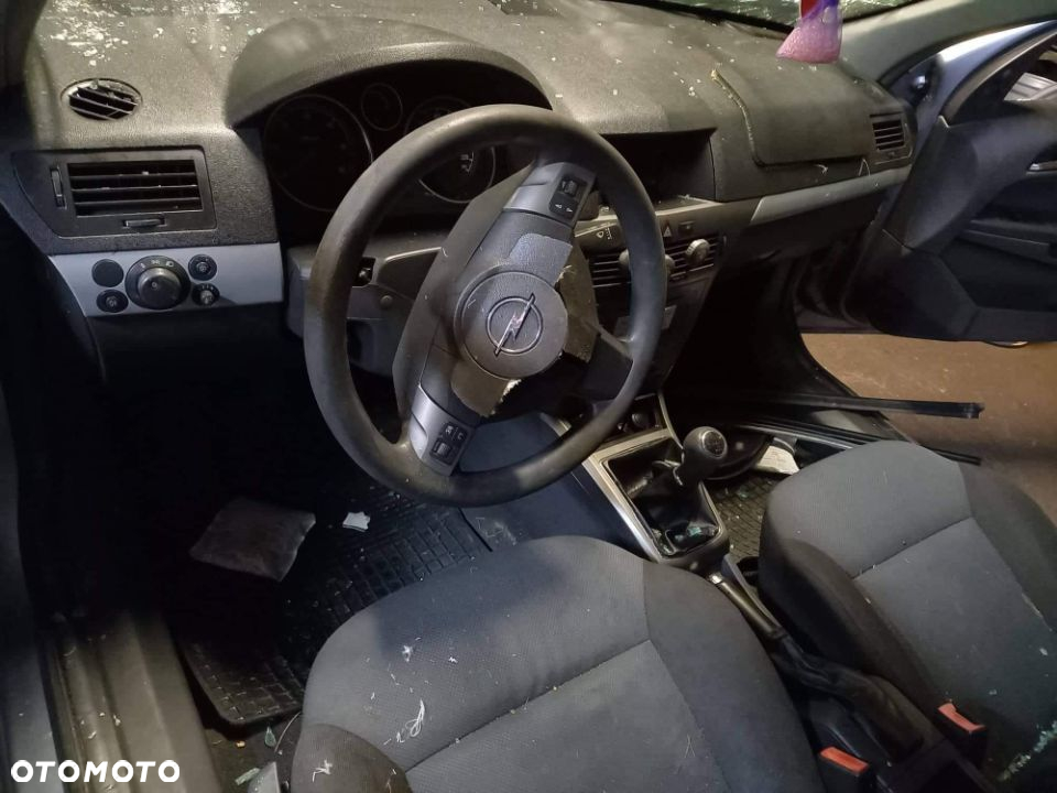 Części Opel Astra III H 1.7 diesel  hatchback 5-drzwi - 5