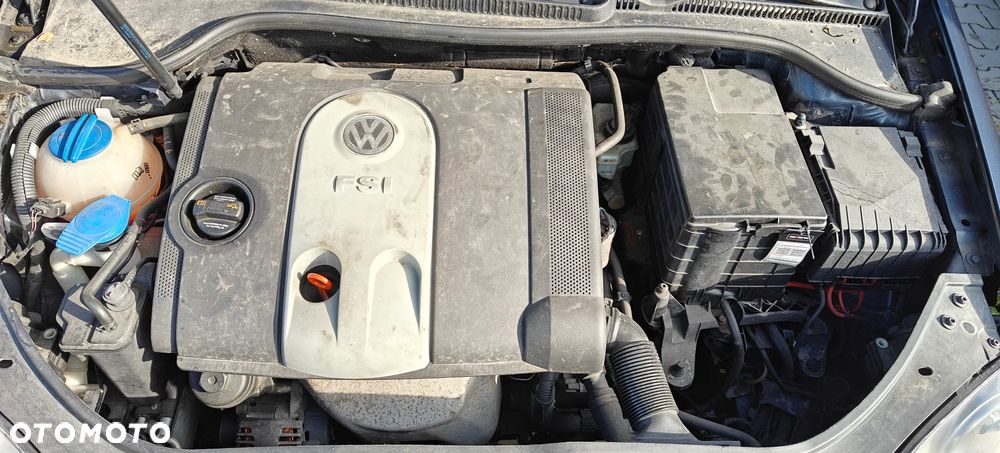 Volkswagen Golf - 8