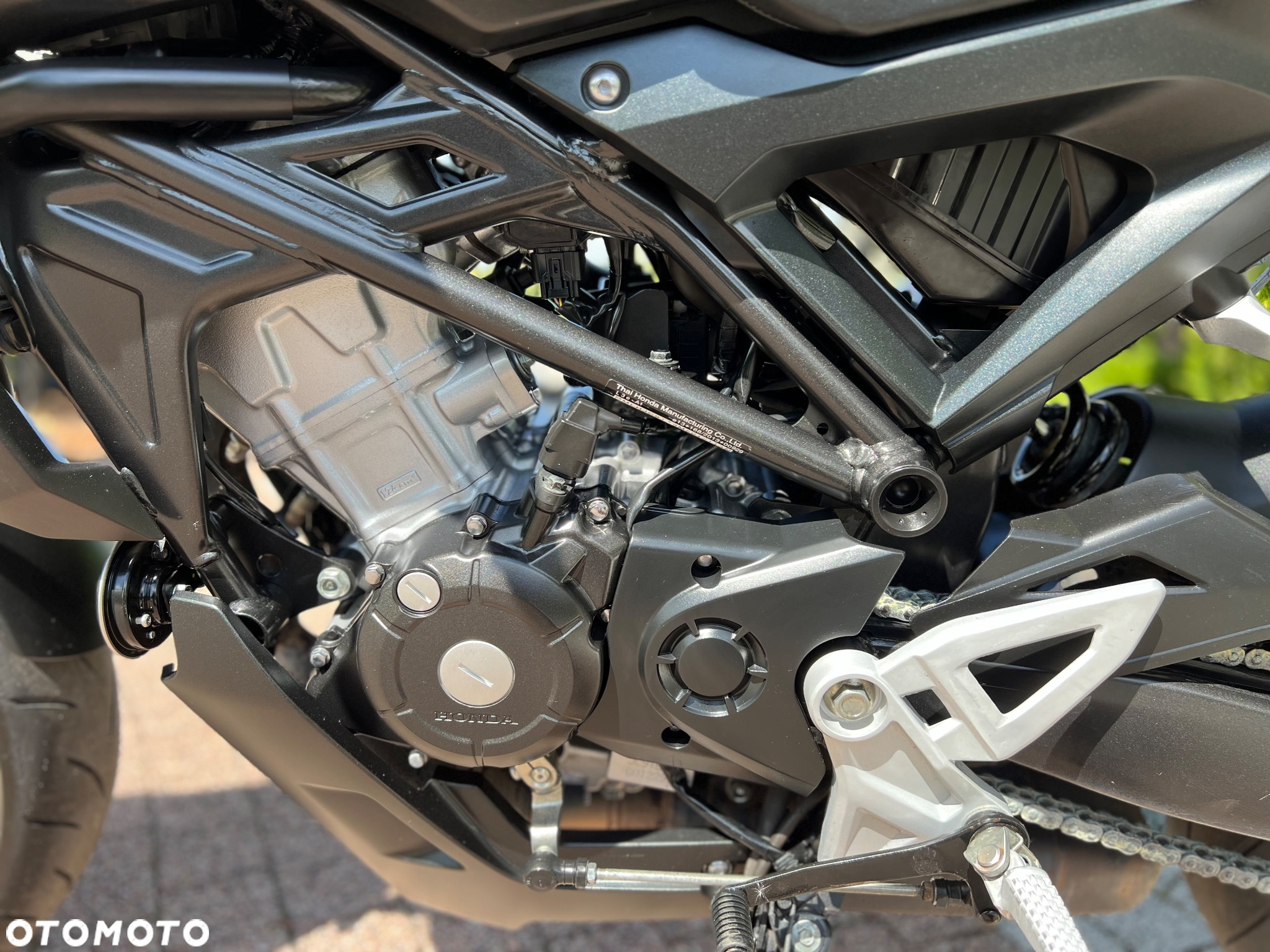 Honda CB - 24