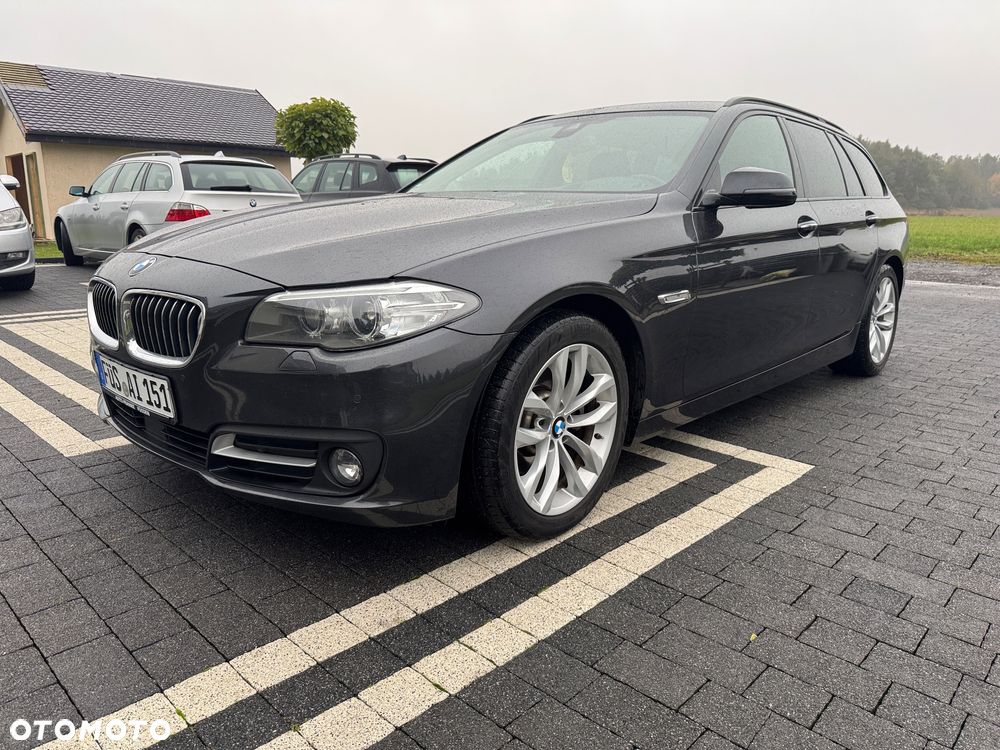 BMW Seria 5 520d xDrive Luxury Line - 3