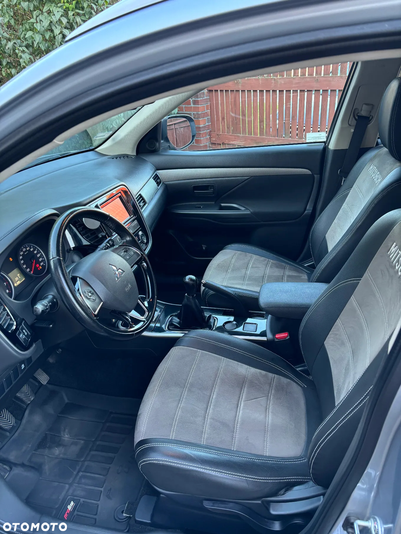 Mitsubishi Outlander 2.0 City Style 2WD - 7