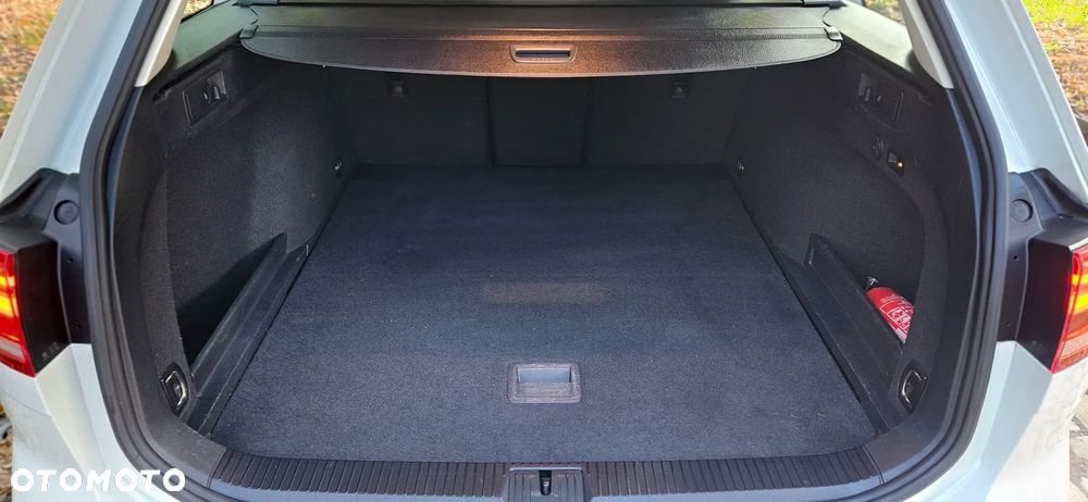 Volkswagen Passat 1.8 TSI BMT Comfortline DSG - 15