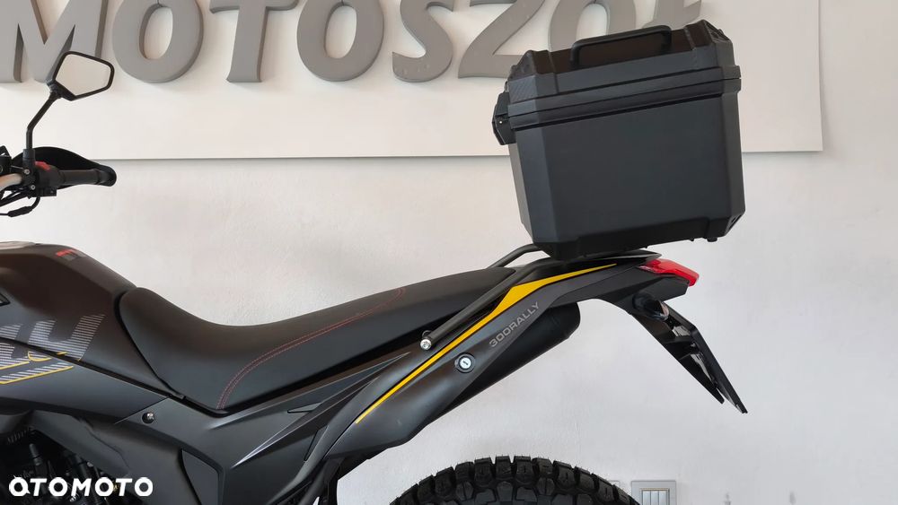 VOGE 300GY RALLY - 24