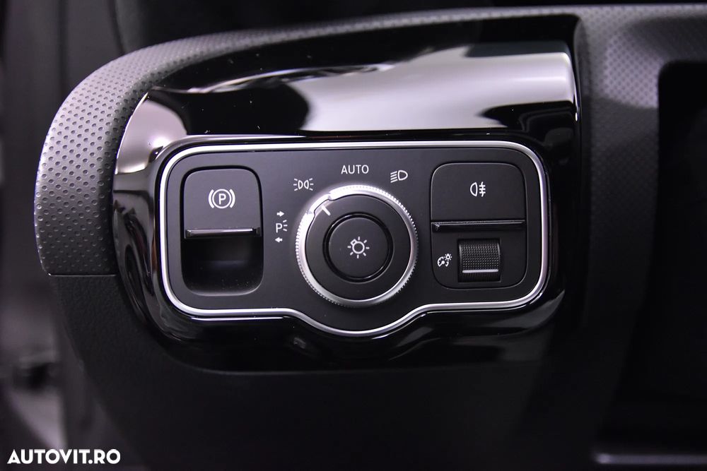 Mercedes-Benz A 180 MHEV 7G-DCT - 15