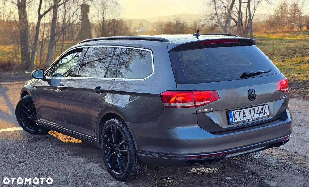 Volkswagen Passat - 15