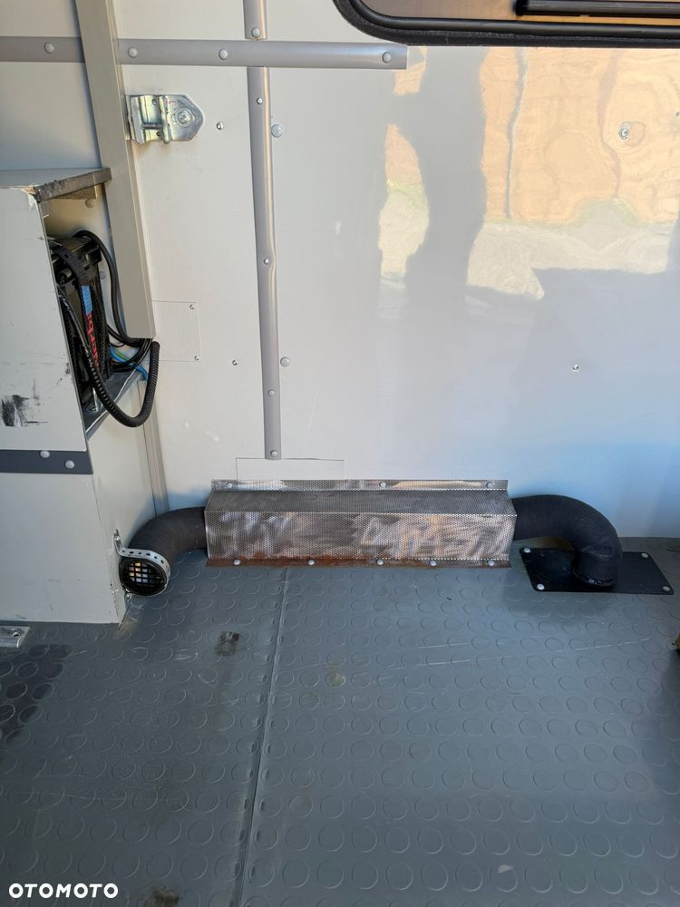 Volkswagen Crafter - 29