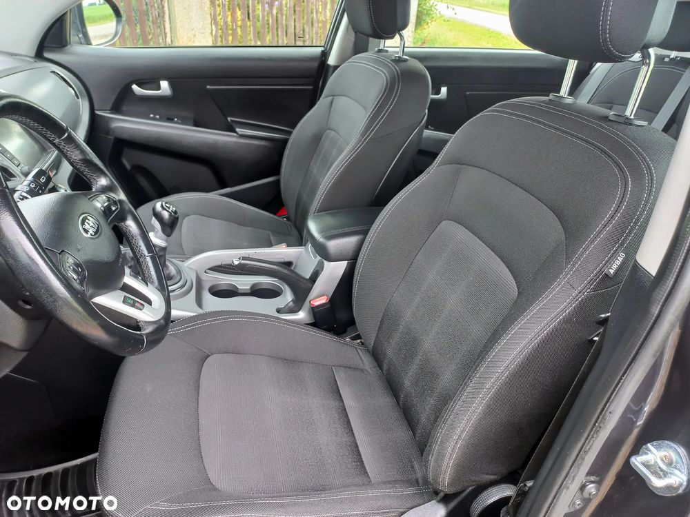 Kia Sportage 1.6 GDI Business Line L 2WD - 24
