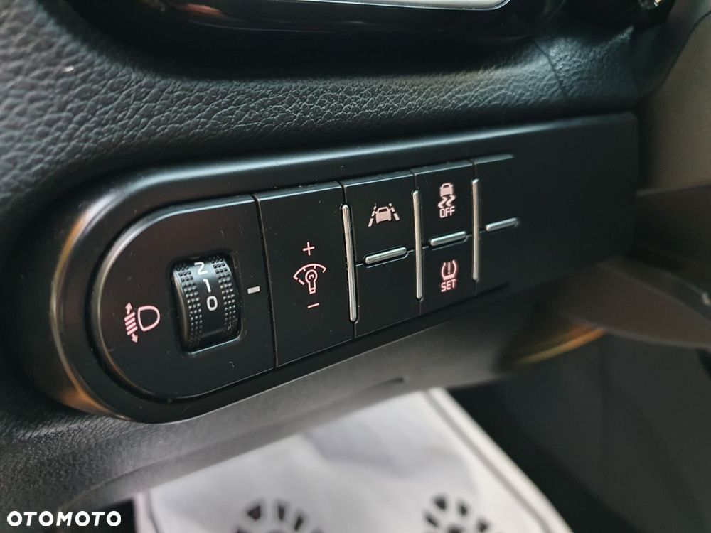 Kia XCeed 1.4 T-GDI OPF JBL SOUND EDITION - 21