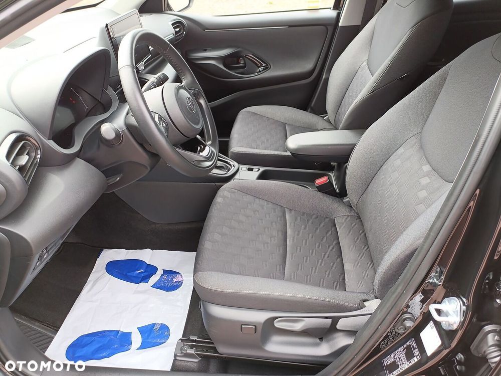 Toyota Yaris Hybrid 1.5 Style - 10
