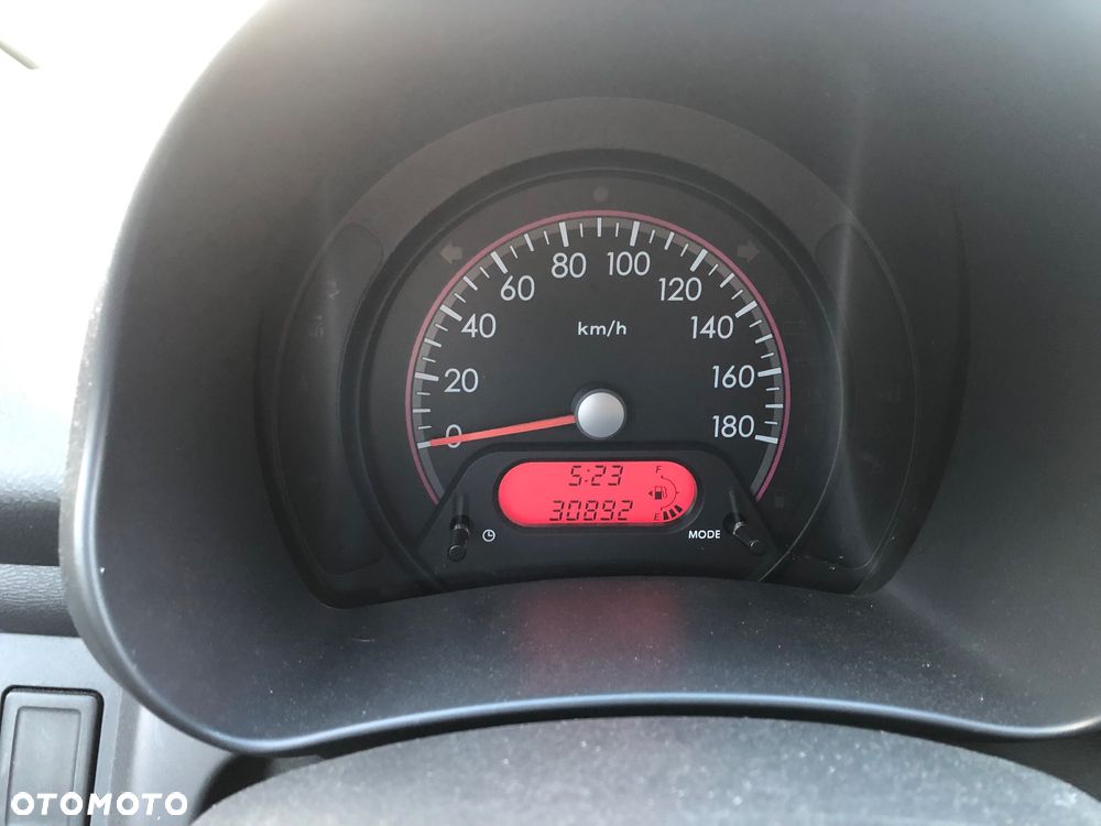 Suzuki Alto 1.0 Comfort - 9