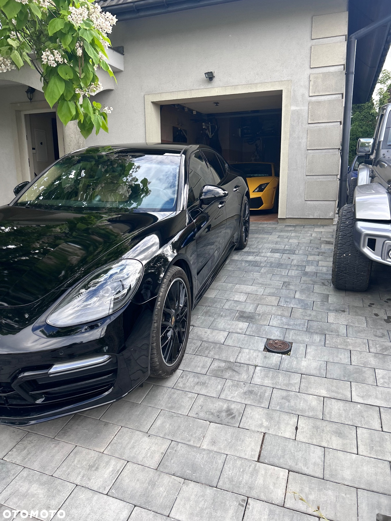 Porsche Panamera 4 - 10