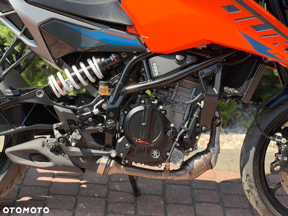 KTM Duke 125 - 13