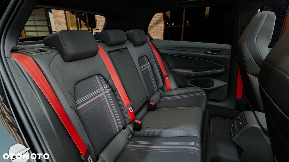 Volkswagen Golf - 12