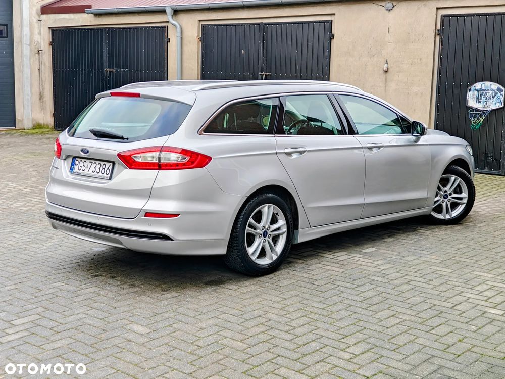 Ford Mondeo 2.0 TDCi Titanium PowerShift - 4