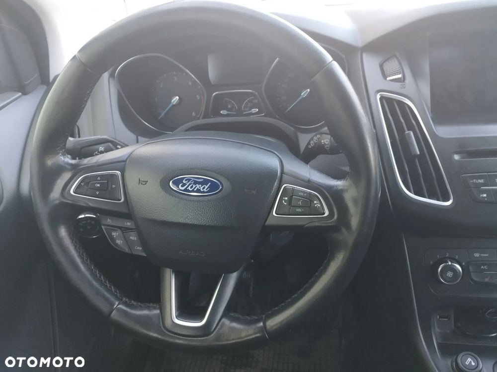 Ford Focus 1.5 TDCi DPF Start-Stopp-System Trend - 6