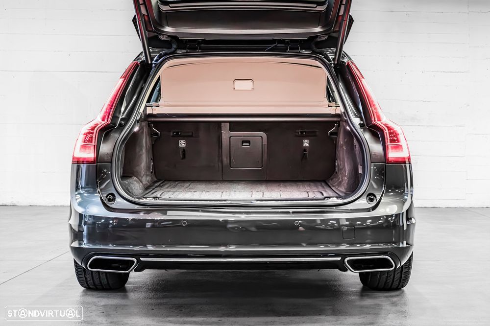 Volvo V90 T8 Recharge AWD Geartronic Inscription Expression - 8