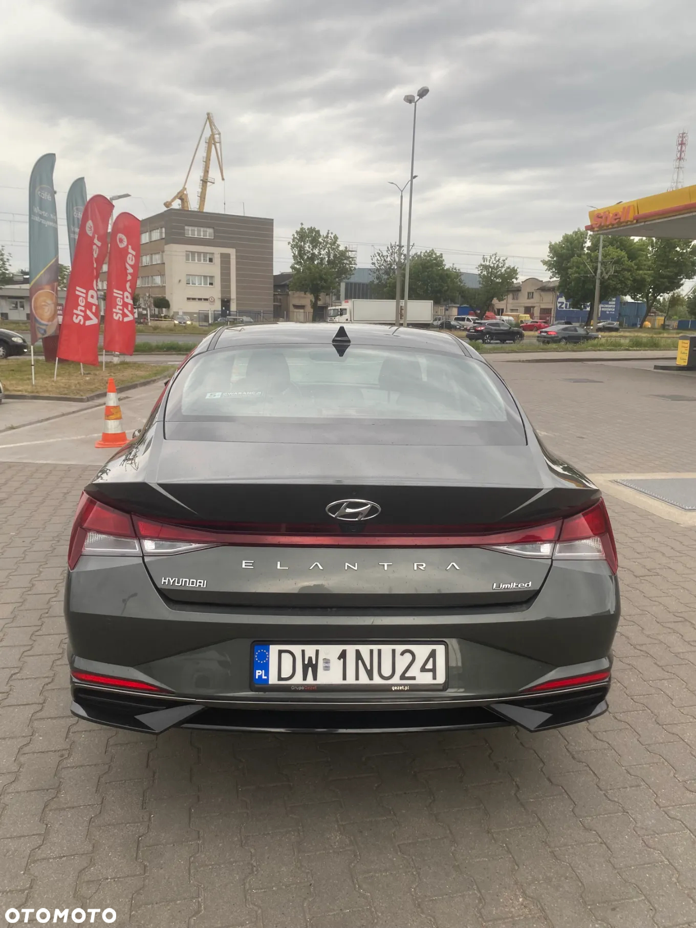 Hyundai Elantra 1.6 Smart CVT - 4