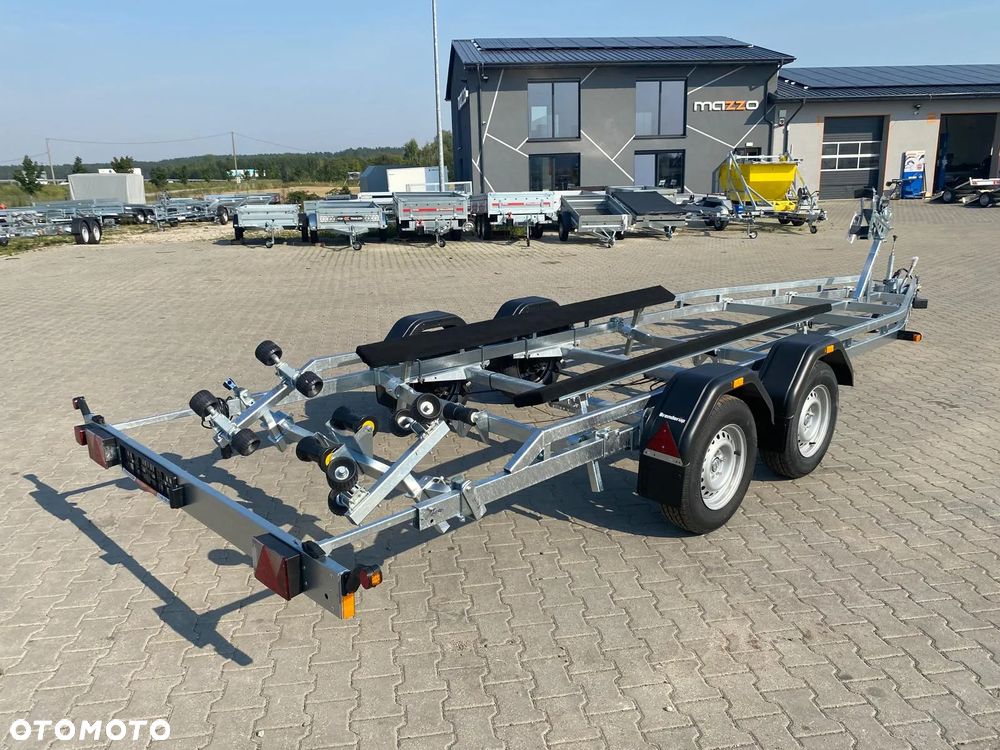 Brenderup Przyczepa pod łódź 7 m DMC2500kg łożyska wodoodporne MOCNA I SOLIDNA PRZYCZEPA PODŁODZIOWA Z PŁOZAMI 2,7M - 8