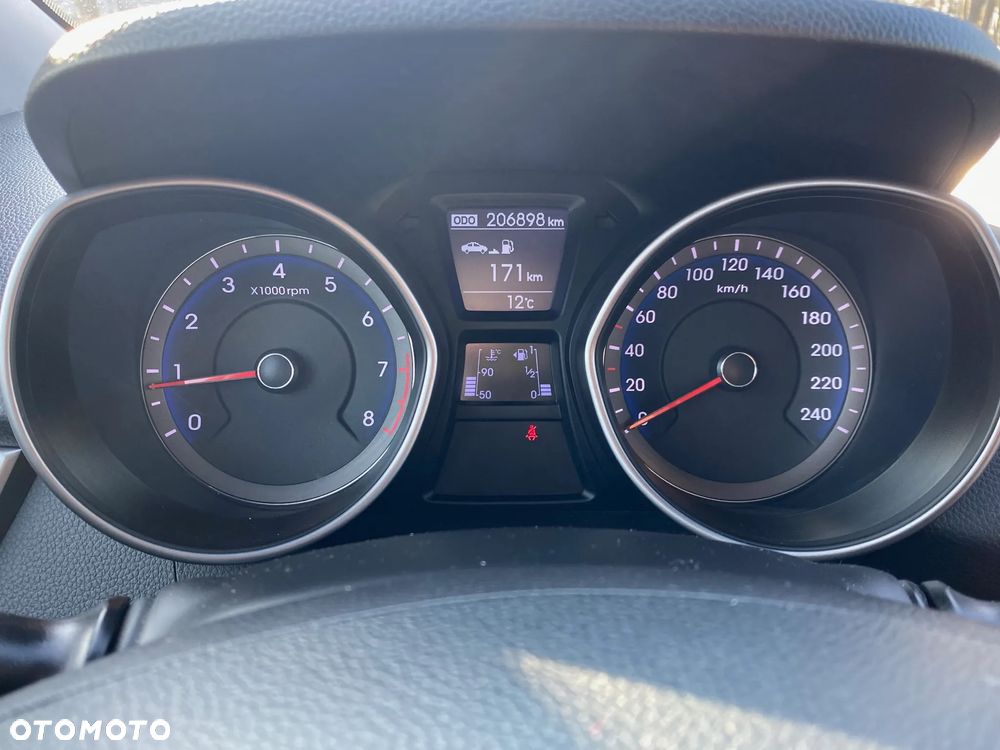 Hyundai i30 blue Kombi 1.6 GDi Style - 14