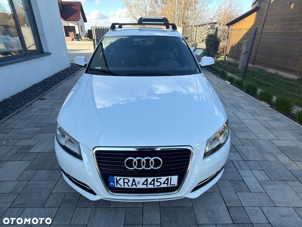 Audi A3 Sportback 2.0 TDI DPF Ambiente - 6