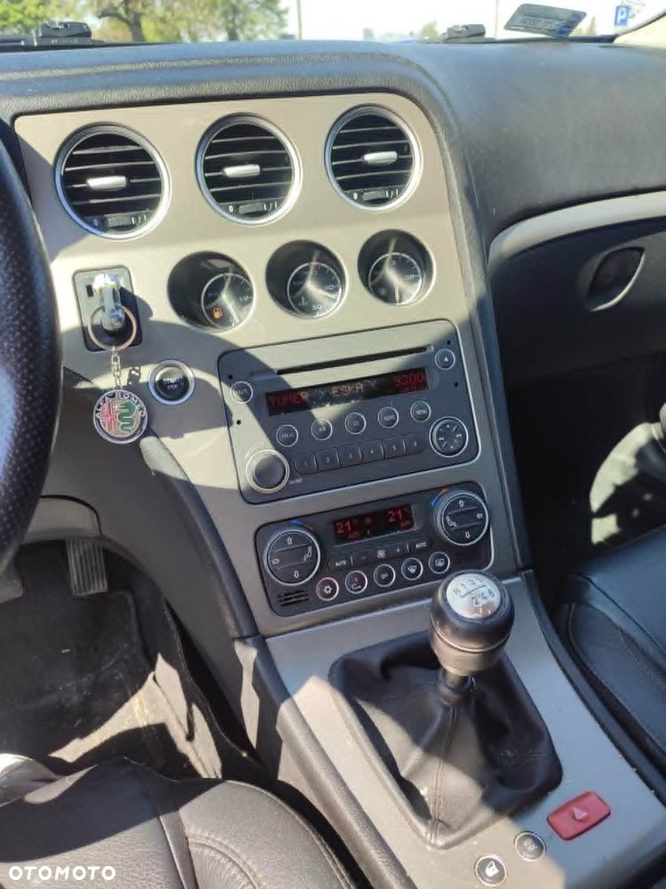 Alfa Romeo 159 1.9 JTDM 8V DPF - 5